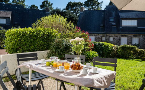 La Sauvagère: Sky, Cloud, Food, Plant, Tableware, Table, Window, Mountain, Fruit, Wood