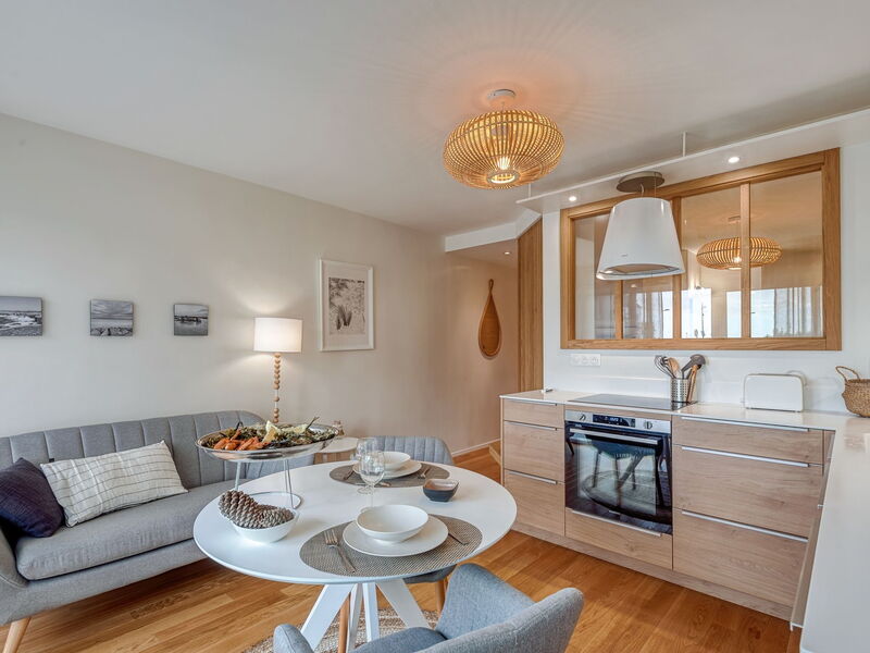 Accommodation:&nbsp;La Cormorane 270.6