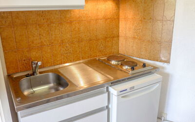 Accommodation:&nbsp;Antares 264.2