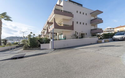 Cavalaire 264: Sky, Building, Property, Cloud, Plant, Road Surface, Asphalt, House, Tree, Residential Area