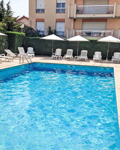 Cannes Parc: Swimming Pool, Outdoor Furniture, Resort, Furniture, Sunlounger, Umbrella, Shade, Hotel, Chair, Eco Hotel