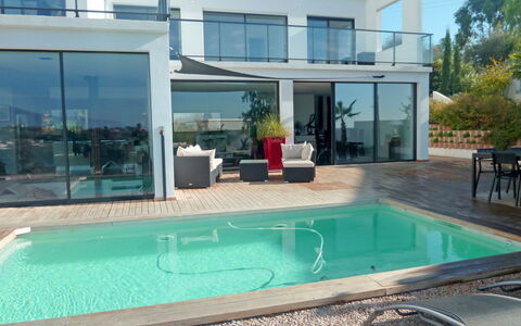 Les Oliviers: Water, Building, Property, Swimming Pool, Window, Furniture, Chair, Plant, Green, Shade