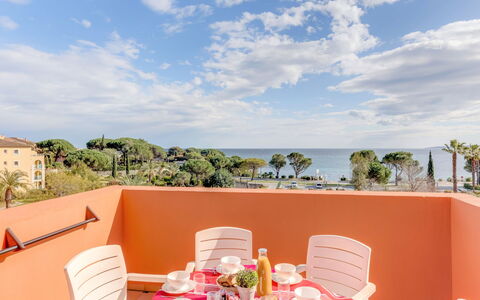 Les Issambres 120: Cloud, Table, Sky, Furniture, Tableware, Water, Chair, Building, Outdoor Furniture, Seaside Resort
