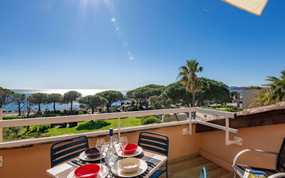 Accommodation:&nbsp;Les Rivages des Issambres 120.8
