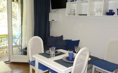 Accommodation:&nbsp;Hauts de la Madrague 900.11