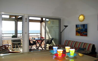 Accommodation:&nbsp;Horizon 195.2