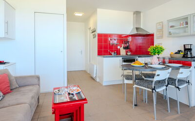 Accommodation:&nbsp;Horizon 195.1