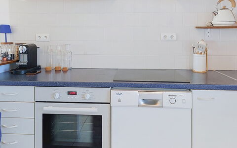 Patguyflor: Kitchen, Kitchen Appliance, Major Appliance, Countertop, Cabinetry, Home Appliance, Flooring, Kitchen Stove, Kitchen Sink, Interior Design