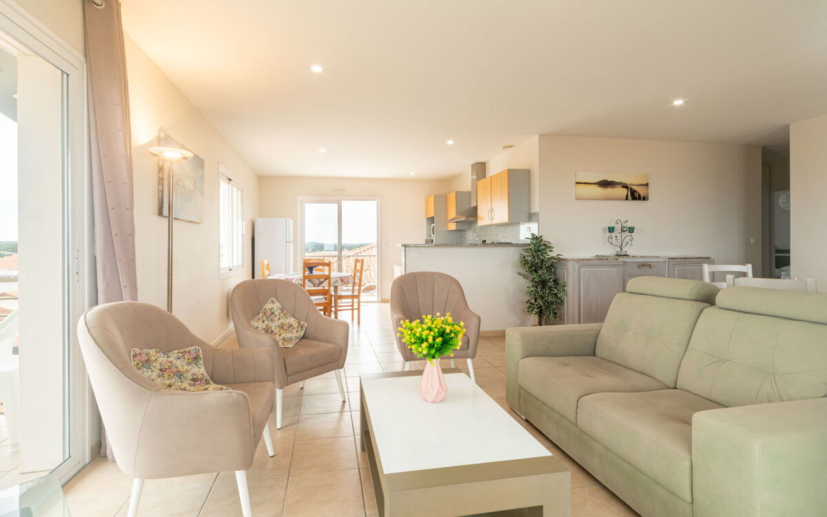 Accommodation:&nbsp;Côte Sud 319.4