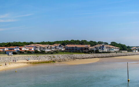 Mimizan 461: Body Of Water, Beach, Sea, Coast, Shore, Sky, Ocean, Vacation, Water, Coastal And Oceanic Landforms