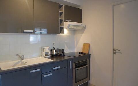 Selvia Quetia: Cabinetry, Sink, Property, Kitchen Sink, Tap, Building, Countertop, Interior Design, Wood, Kitchen