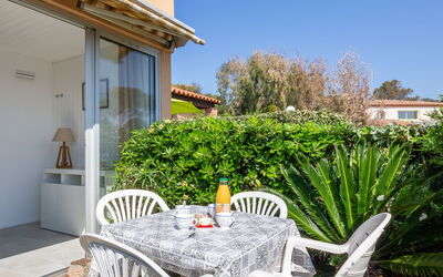 Accommodation:&nbsp;Le Front de Mer 155.4