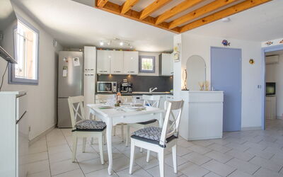 Accommodation:&nbsp;Le Front de Mer 155.5