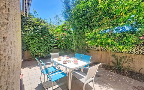 Villa Cassin: Garden, Landscaping, Yard, Backyard, Outdoor Furniture, Eco Hotel, Courtyard, Swimming Pool, Outdoor Table