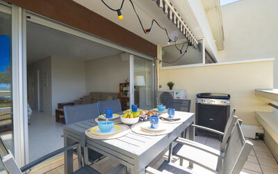 Accommodation:&nbsp;Le Serpent de Mer 115.8