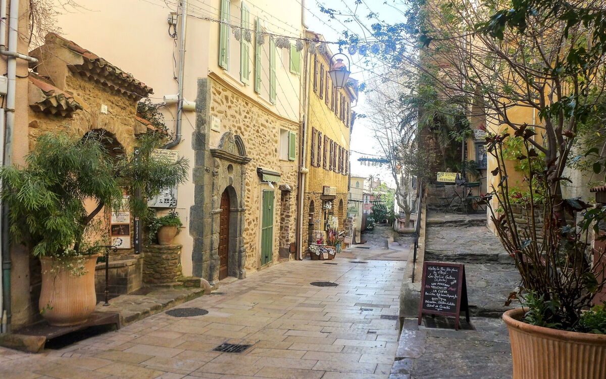 Accommodation:&nbsp;Village De Bormes Les Mimosas 23.1