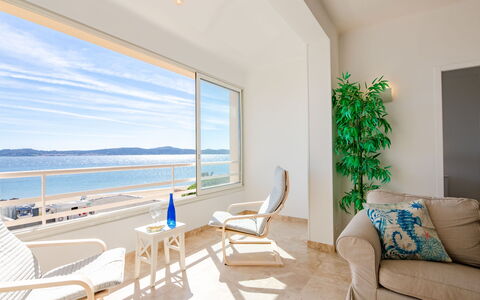 Sainte Maxime 124: Furniture, Property, Building, Comfort, Azure, Chair, Blue, Wood, Shade, Lighting