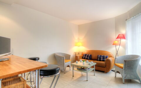 Petit Acacia: Room, Property, Furniture, Interior Design, Building, Floor, Yellow, Table, House, Real Estate