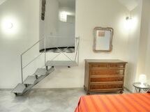 Accommodation:&nbsp;Orange Apt.- 008026-lt-0025
