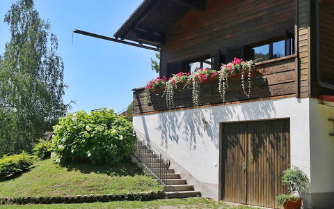 Rustika: House, Property, Wall, Home, Architecture, Building, Tree, Rural Area, Cottage, Real Estate