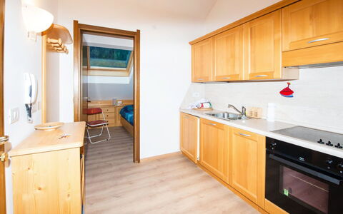 Accommodation:&nbsp;Enrosadira 710.7