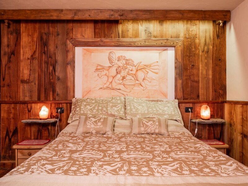 Accommodation:&nbsp;Baita Baulin 100.2