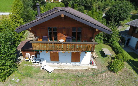 Ropiar: Property, House, Building, Cottage, Real Estate, Home, Roof, Room, Landscape, Wood