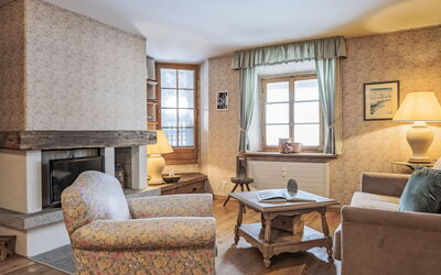 Chesa Olgiati 2 6.2: Furniture, Interior Design, Flooring, Wood, Floor, Couch, Room, Ceiling, Living Room, Table