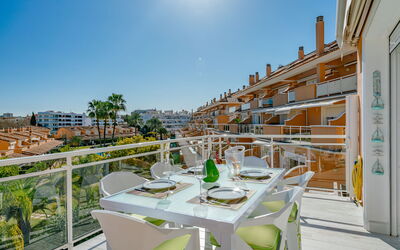 Accommodation:&nbsp;Moreras del Saladar 230.12