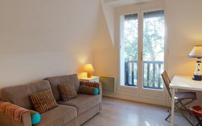 Accommodation:&nbsp;Eden Park 297.1