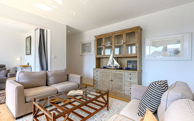Accommodation:&nbsp;Men Er Bellec 140.3