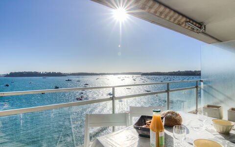 Le Bellevue: Sky, Water, Tableware, Shade, Body Of Water, Naval Architecture, Chair, Fence, Table, Leisure
