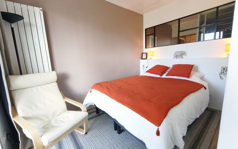Dinard 220: Furniture, Bed, Interior Design, Bedroom, Bedding, Bed Sheet, Wall, Floor, Flooring, Wood