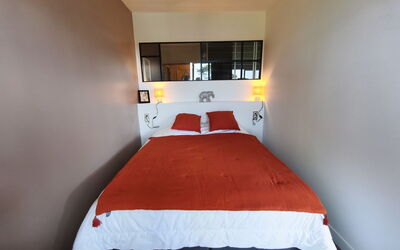 Accommodation:&nbsp;Le Parc de la Ronceray 6 220.6