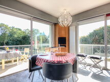 Accommodation:&nbsp;Le Parc de la Ronceray 220.1