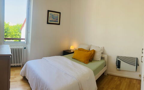 St Jean: Bed, Furniture, Bedroom, Floor, Interior Design, Wall, Flooring, Bed Sheet, Bedding, Wood