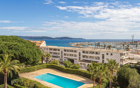 Cavalaire 279: Sea, Resort, Swimming Pool, Hotel, Balcony, Seaside Resort, Resort Town, Villa, Beach, Handrail