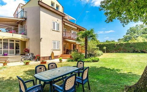 Silva: Property, Building, House, Real Estate, Estate, Home, Room, Residential Area, Architecture, Villa