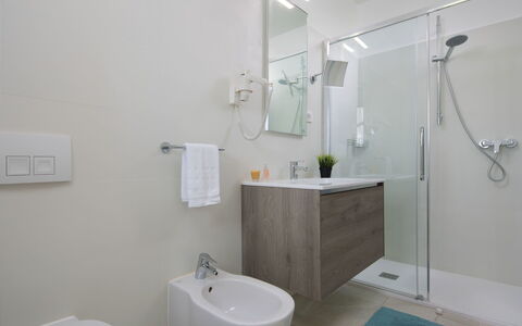 Debora: Bathroom, Room, Property, Plumbing Fixture, Interior Design, Bathroom Accessory, Architecture, Floor, House, Tile