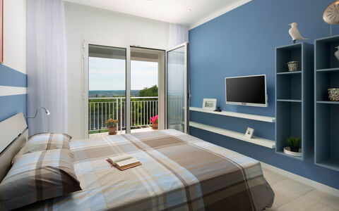 Chiara: Bedroom, Room, Furniture, Interior Design, Property, Bed, Building, Floor, House, Wall