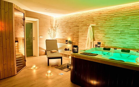Mia: Room, Interior Design, Property, Wall, Bathroom, Building, Furniture, Ceiling, Floor, House