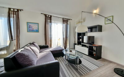 Accommodation:&nbsp;Željka 128.3