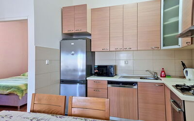 Accommodation:&nbsp;Ivan 107.5
