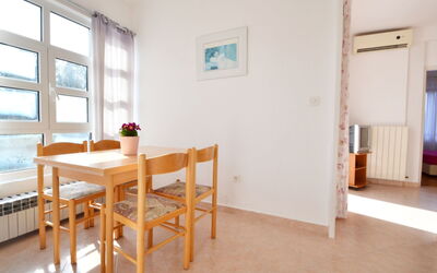 Accommodation:&nbsp;Lucija 103.1