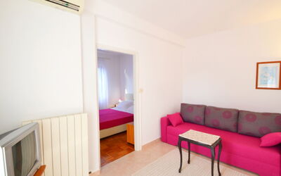 Accommodation:&nbsp;Lucija 103.1