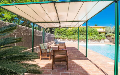 Villa Il Pellicano: Shade, Awning, Metal, Outdoor Structure, Canopy, Design, Outdoor Furniture, Eco Hotel, Pergola, Swimming Pool