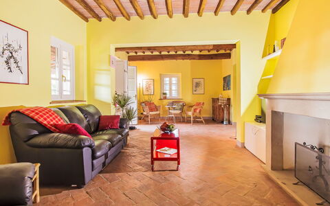 Villa Il Pellicano: Interior Design, Furniture, Flooring, Wall, Floor, Wood, Ceiling, Room, Couch, Living Room