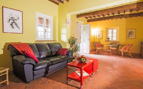 Villa Il Pellicano: Furniture, Interior Design, Flooring, Wall, Floor, Couch, Room, Ceiling, Wood, Living Room