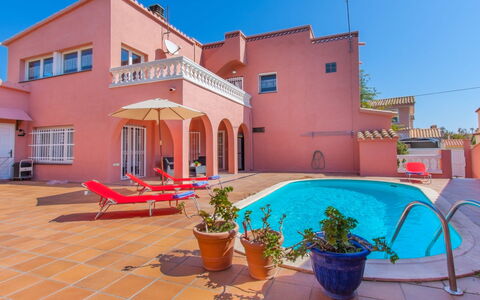 Requesens: Plant, Sky, Property, Flowerpot, Building, Window, Azure, Outdoor Furniture, Architecture, Flooring