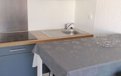 Accommodation:&nbsp;Sémaphore 691.2